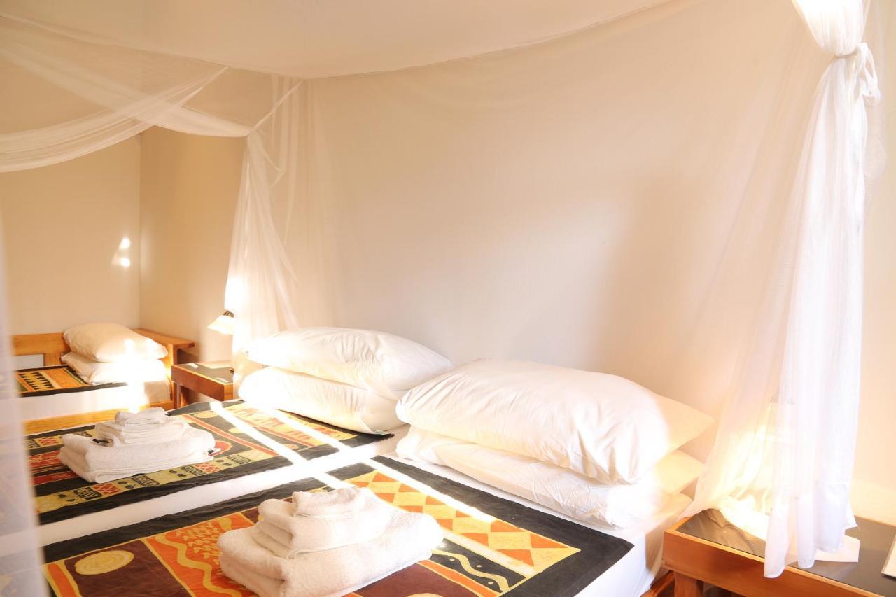 Evening Shade Hotel Omaruru Exterior photo